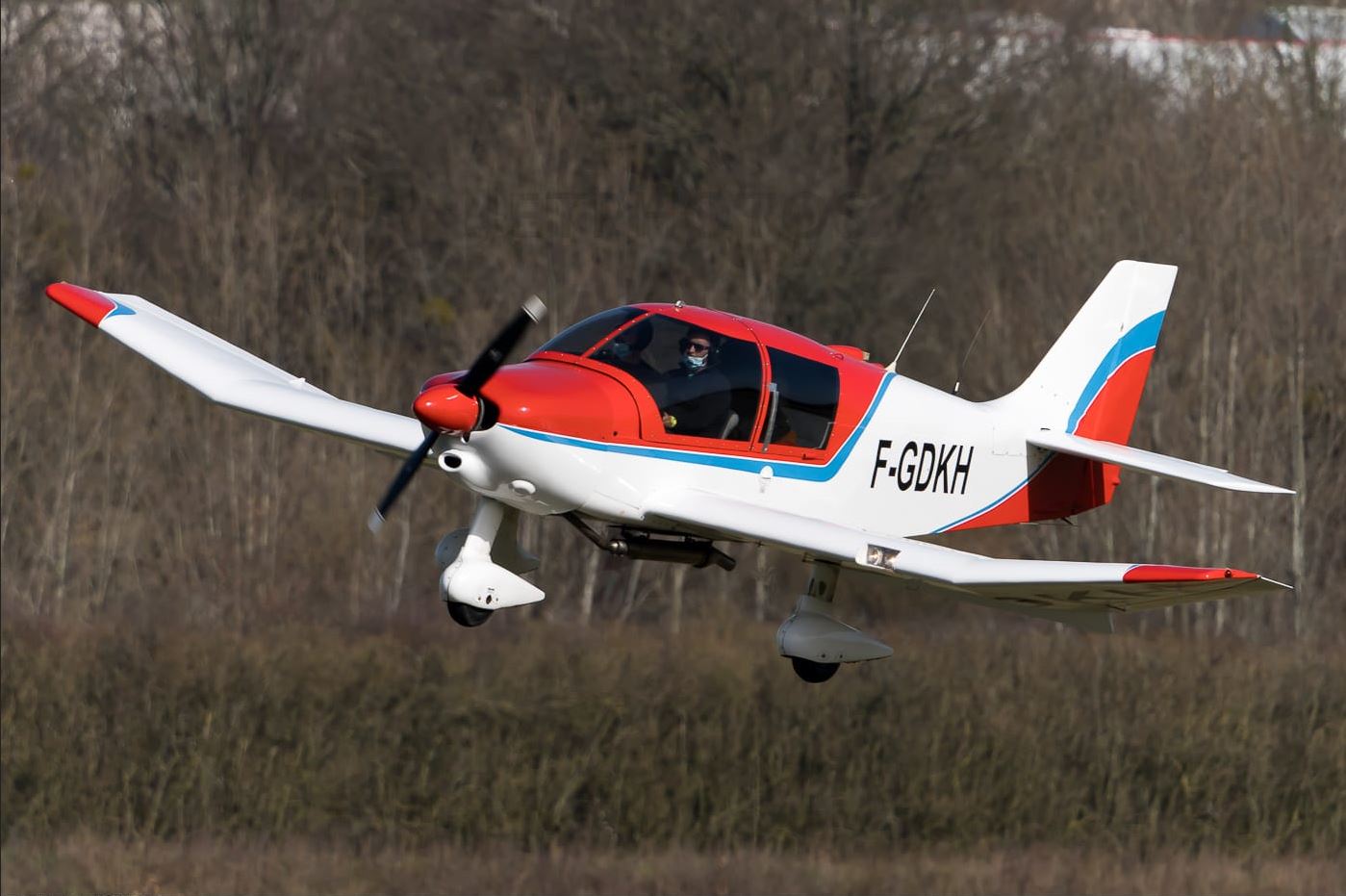 F-GDKH Robin DR 400 120 « PETIT PRINCE » Aéroclub de Courbevoie